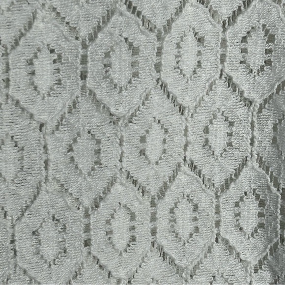 Lilly Pulitzer Inez White Eyelet Lace Diamond Geo Lace Resort Romantic Top Sz S - Picture 6 of 13